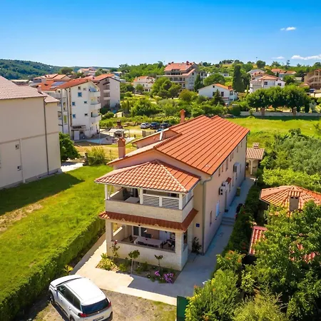 Sabbioso Sauna & Jacuzzi - Happy Apartment *
